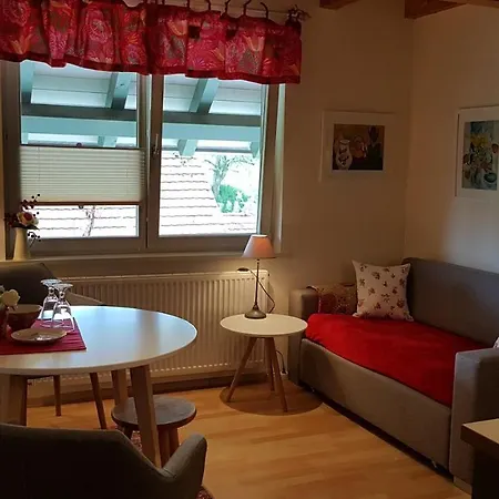 Гостевой дом Landgut Apfelrose Фридрихсхафен