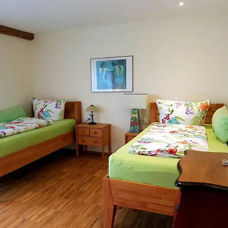 Landgut Apfelrose 4*