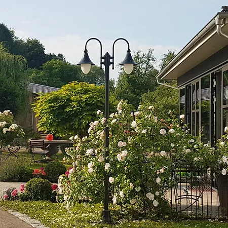 Landgut Apfelrose フリードリヒスハーフェン