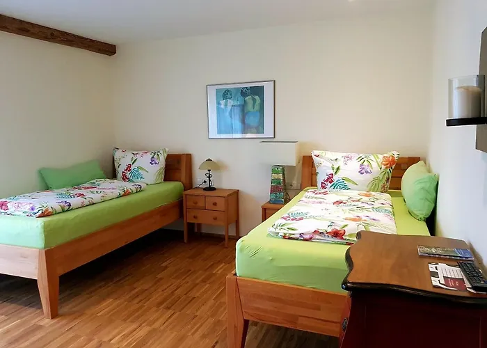 Landgut Apfelrose 4*